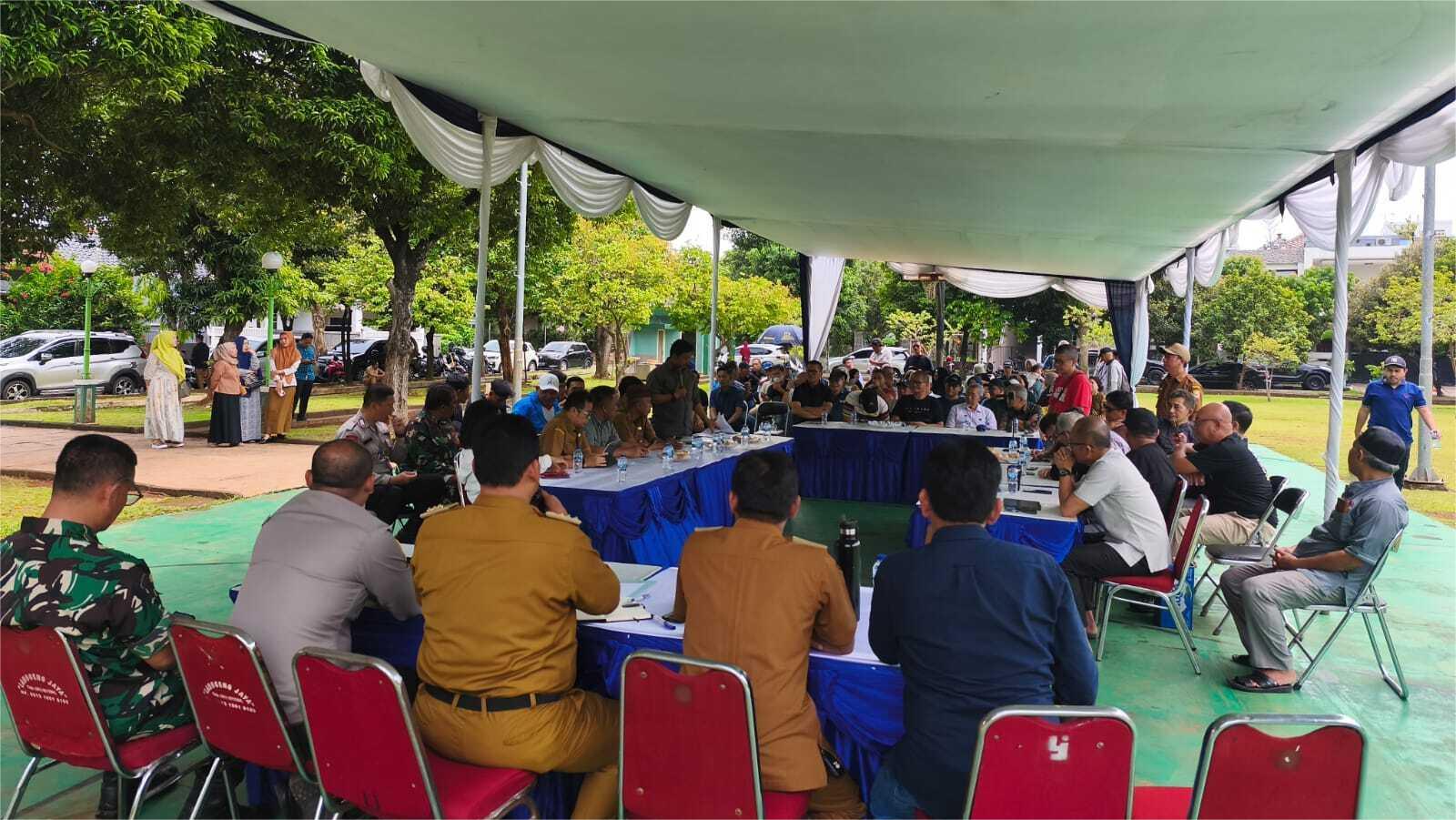  Fasilitasi dan Mediasi Masyarakat untuk Akses Jalan